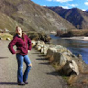 Meet your Posher, Brea